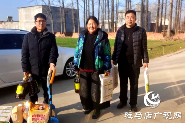 情人節(jié)別樣暖心：全國文明家庭越玉環(huán)韓文海夫婦慰問河南好人與養(yǎng)老院老人