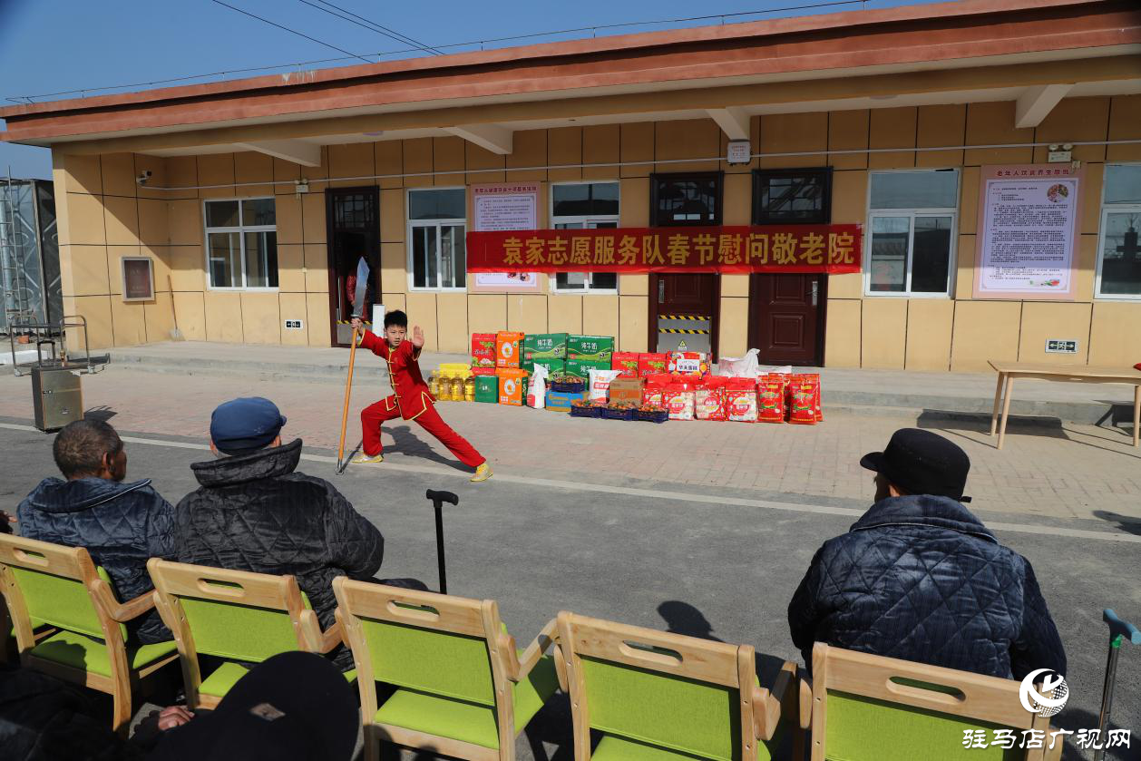 正陽縣:袁家志愿服務(wù)隊(duì)連續(xù)13年慰問敬老院