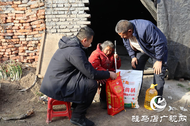 歲末寒冬送溫暖 殷殷關懷暖人心——香山街道開展新春走訪慰問活動