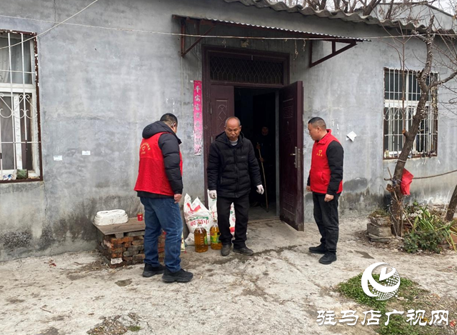 驛城區(qū)老街街道:歲寒走訪送關(guān)懷 節(jié)前慰問(wèn)暖民心