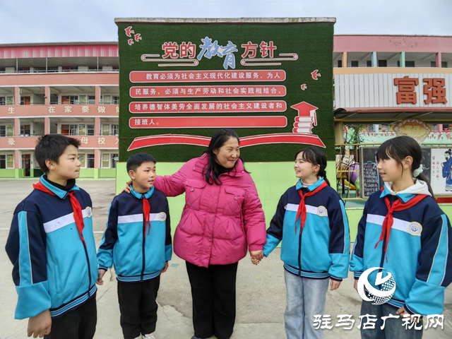 【天中光榮榜】2025年度盤點特輯&mdash;&mdash;&ldquo;校長媽媽&rdquo;越玉環(huán)：守護(hù)留守兒童健康成長