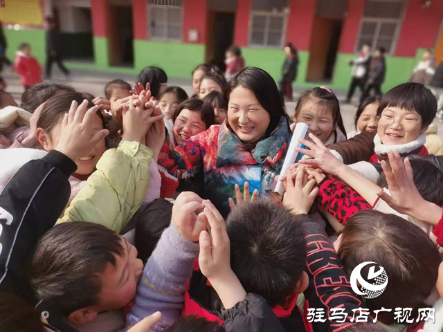 【天中光榮榜】2025年度盤點特輯&mdash;&mdash;&ldquo;校長媽媽&rdquo;越玉環(huán)：守護(hù)留守兒童健康成長