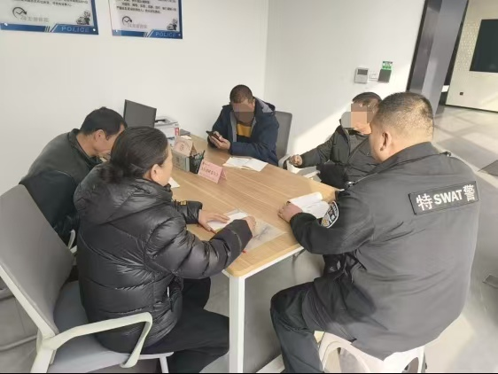 開發(fā)區(qū)公安分局:化干戈為玉帛 繪就新春“楓”景