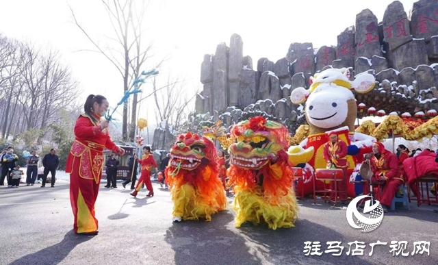 駐馬店市文化館陀舞藝術(shù)團(tuán)新春系列演出亮相金頂山