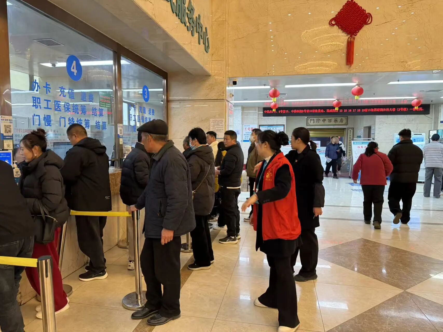 全力以赴 忙而有序 | 駐馬店市中醫(yī)院多措并舉應(yīng)對節(jié)后就診高峰