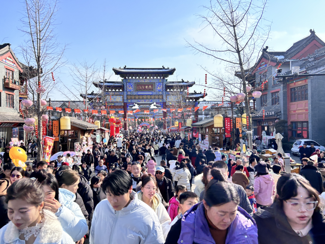 馬年春節(jié)“駐馬店”有點火