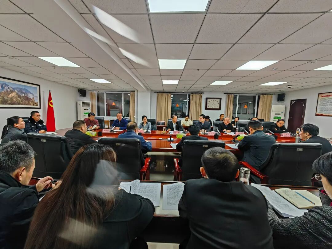 駐馬店中級(jí)法院召開(kāi)2026年工作務(wù)虛會(huì)