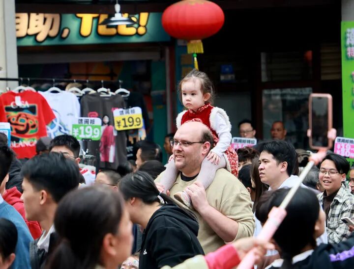 丙午新春，看見一個蒸蒸日上的中國