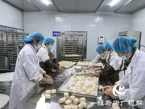 扎根鄉(xiāng)土守初心 產(chǎn)業(yè)興農(nóng)促振興——平輿縣人大代表馮敏履職盡責(zé)助力鄉(xiāng)村發(fā)展