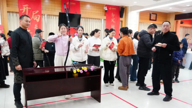 駐馬店郵政：巾幗綻芳華 喜樂鬧元宵