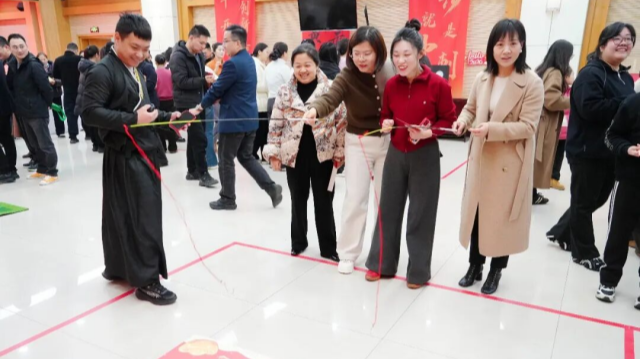 駐馬店郵政：巾幗綻芳華 喜樂鬧元宵