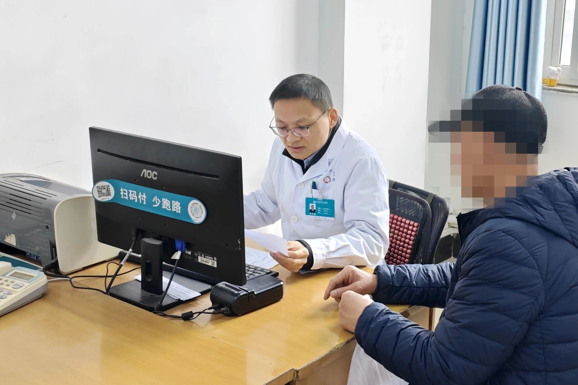 駐馬店一女子吃油炸食品，致甘油三酯超標(biāo)34倍，竟抽出奶白色血液！