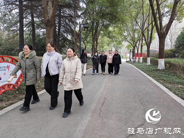 駐馬店市城鄉(xiāng)一體化示范區(qū)舉辦多彩活動(dòng)慶祝“三八”國(guó)際婦女節(jié)