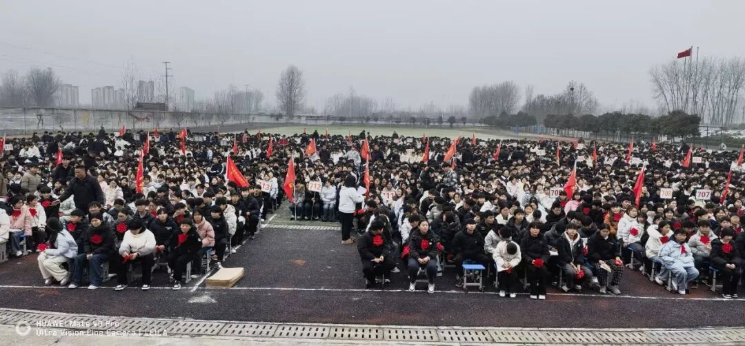 汝南縣人民檢察院開(kāi)展送法進(jìn)校園活動(dòng)