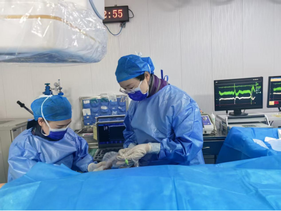 血管閉塞透析難？看腎內(nèi)科血管通路團(tuán)隊(duì)如何妙手開通“生命線”